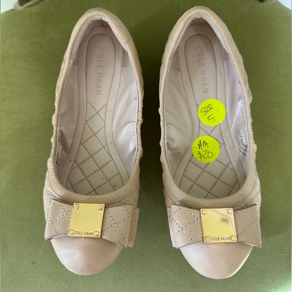 Like New Cole Haan Emory quilted bow ballet shoes
